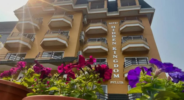 Hotel Hidden Kingdom