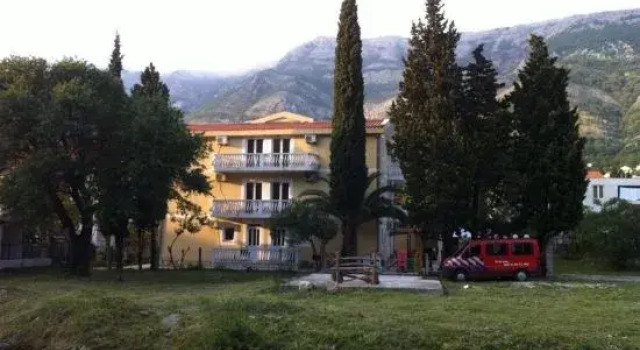 Apartments Beba Zalad, Book Apartment Sutomore Bar County
