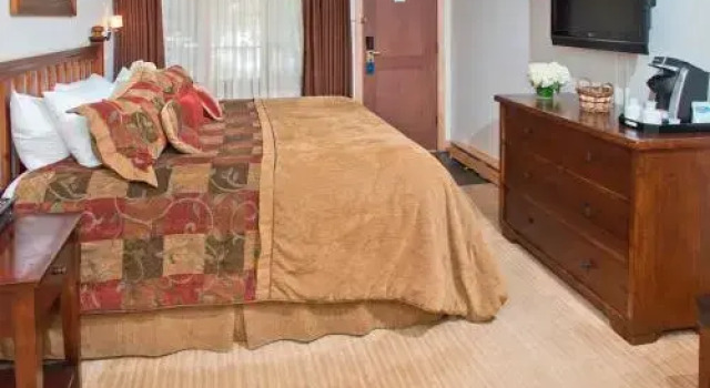 Lodge at Vail Dog Friendly C139, Забронировать Апартаменты/квартира Отели Вейл с парковкой, Парковка