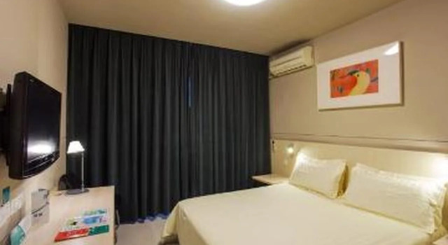 Jingjiang Inn Suzhou Industrial Park Donghuan Road, Book Hotel Hoteller i Suzhou med parkering, Parkering