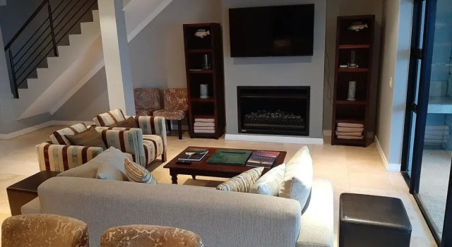 Pearl Valley Atolosa, Забронировать Отель Отели Парл с бассейном, рядом с Boschenmeer Golf Estate, Бассейн