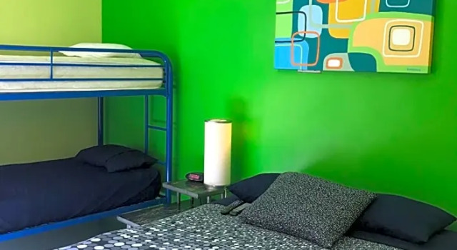 Номер Economy Banana Bungalow West Hollywood Hotel & Hostel