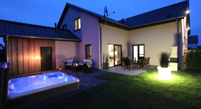 Коттедж Ferienhaus LOUNGE HOUSE