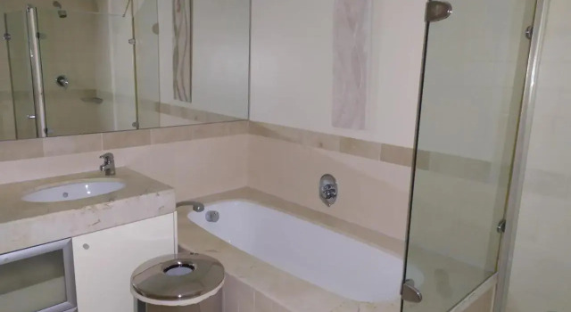 Unique 3 Bedroom in V A Waterfront, Забронировать Отель Отели Кейптауна с бассейном, рядом с MyCiTi Station Waterfront, Бассейн
