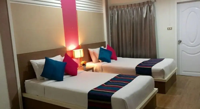 Двухместный номер Standard Charoenchit House