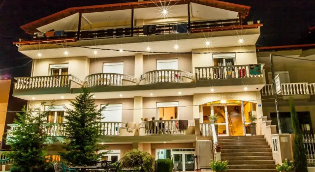 Porto Daliani, Book Hotel Paralia 