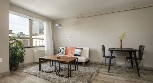 TWO Bold 1 BR CozySuites for your Louisville Getaway