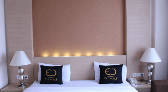El Cavana Hotel