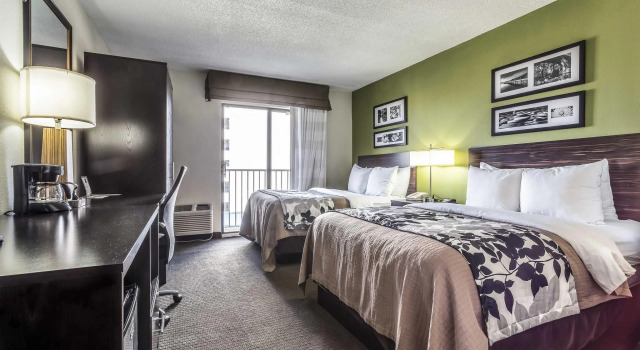 Четырёхместный номер Standard с видом на залив Sleep Inn Orange Beach