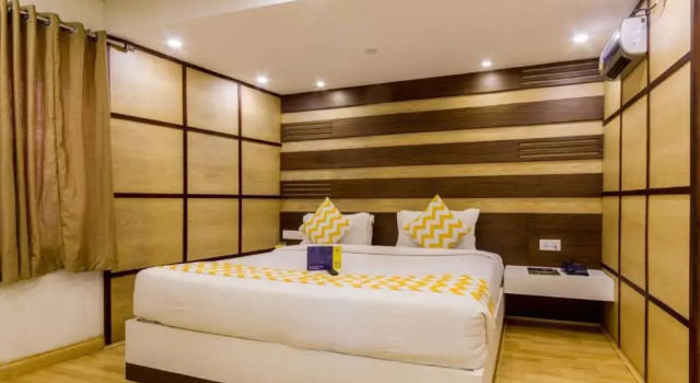 Номер Superior FabHotel Sholas Residency I - Nr Government Rose Garden