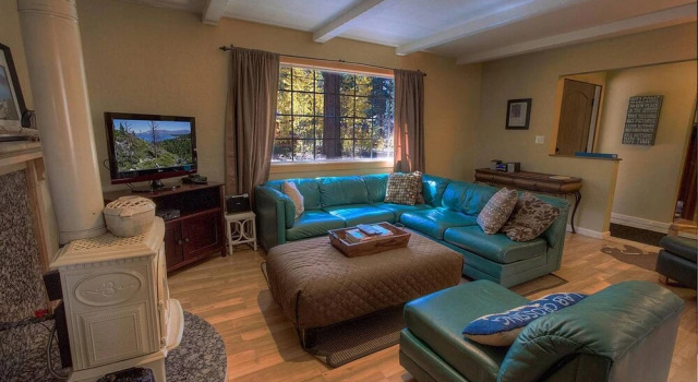 Slice of Tahoe by Lake Tahoe Accommodations, Забронировать Дом для отпуска Виллы Саут-Лейк-Тахо, Вилла