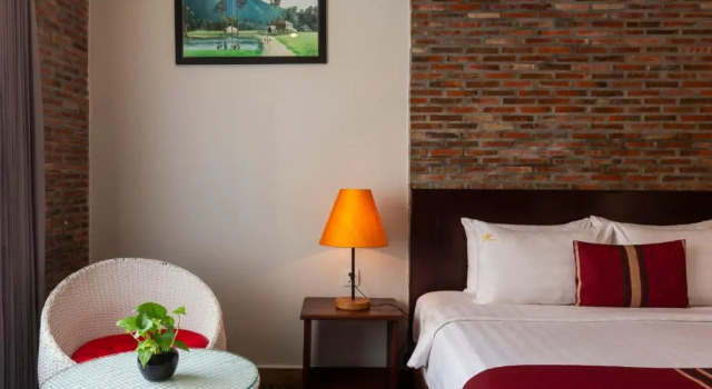 Полулюкс Sovanna Hotel