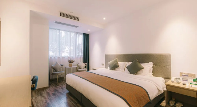 Двухместный номер Standard Shanghai JOYFUL YARD Hotel