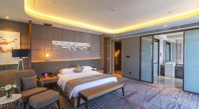 Люкс Superior Ramada Plaza by Wyndham Changsha Wangcheng