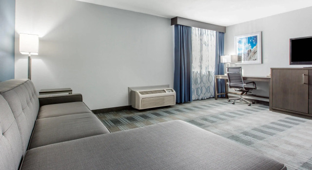 Двухместный люкс Cielo Hotel Bishop-Mammoth, an Ascend Collection Hotel