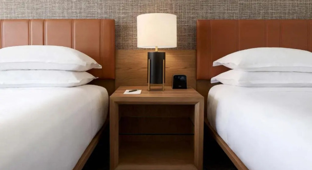 Четырёхместный номер Standard Sheraton Reston