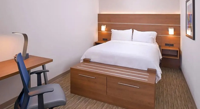 Семейный люкс Holiday Inn Express Glenwood Springs Aspen Area by IHG