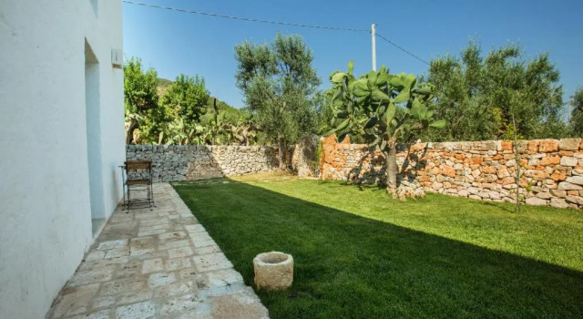 Полулюкс с видом на сад Masseria Parco della Grava