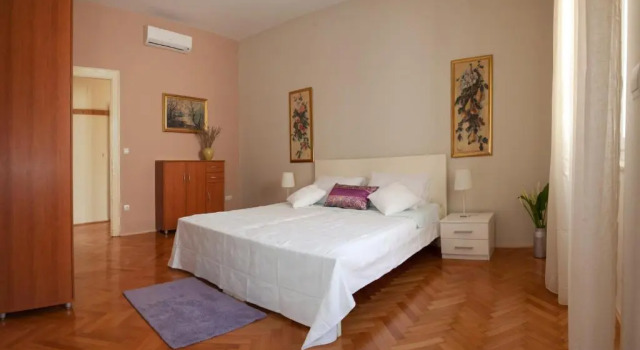 Gianina Apartment, Prenota Appartamento Splitska 