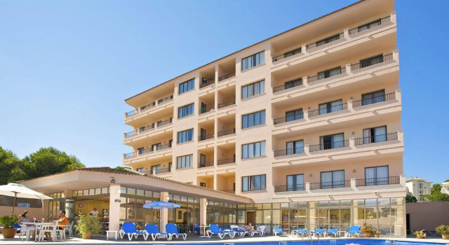 Apartaments La Perla Negra