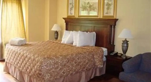 Двухместный номер Standard с балконом Ocean Inn & Suites