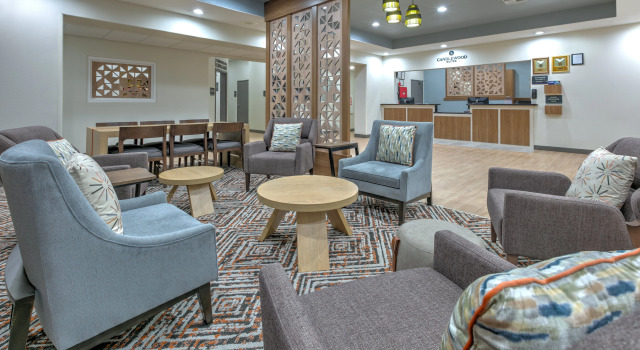 Candlewood Suites Lake Jackson, Book Hotel Hoteller i Houston med parkering, Parkering
