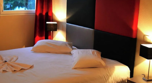 Двухместный номер Economy Adonis Hotel Bayonne