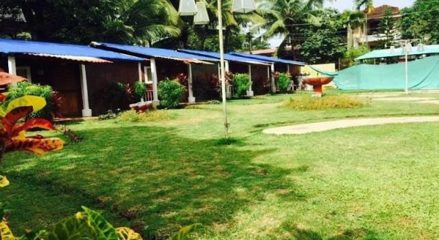 The Camelot Manor, Rezerwuj Hotel Hotele w Calangute z parkingiem, Parking