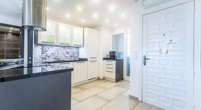 47-Beautiful Apartment With Views in Riviera del Sol, Book Apartment Hotels in Riviera del Sol with a Pool, Swimming Pool