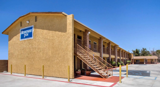 Двухместный номер Standard Rodeway Inn Adelanto US 395