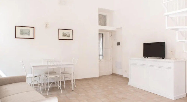 Studio Dione 130 by Wonderful Italy