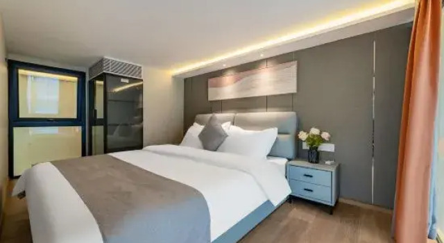 Люкс с 4 комнатами JIANHAI Apartment (Near Zhuhai Gongbei Port & Zhuhai High-Speed Railway Station)