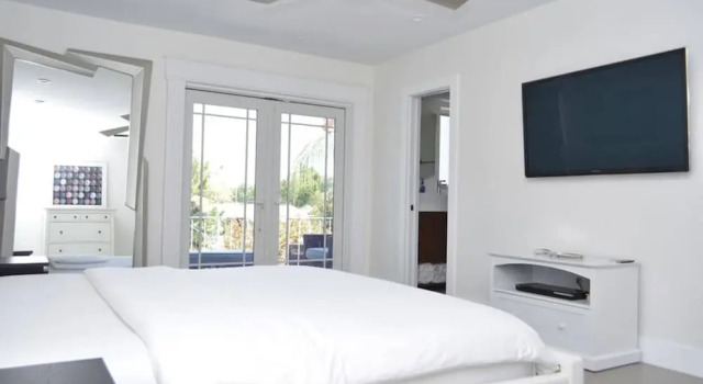 2 Bedroom Homes in North Miami by TMG