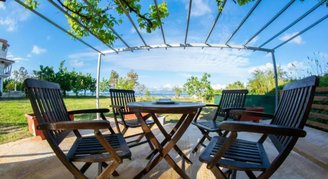 Sandy Beach Houses - Sea View, Забронировать Отель Отели периферии Ионических островов с парковкой, Парковка