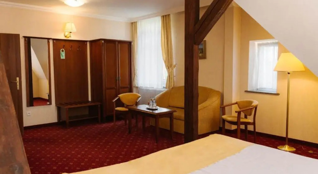 Трёхместный номер Standard Hotel Jakub Sobieski