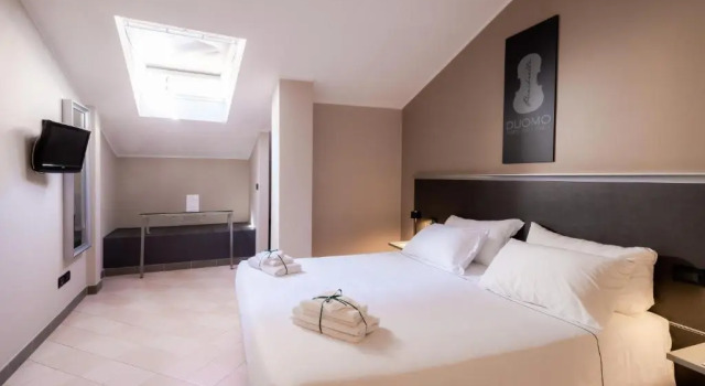 Hotel Duomo Cremona, Prenota Hotel Cremona Lombardia, vicino a Museo Stradivari