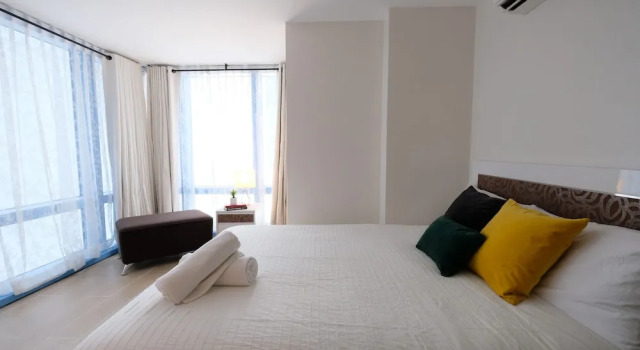 StayHome Asia at Two Central, Rezervovat Apartmán Makati City 