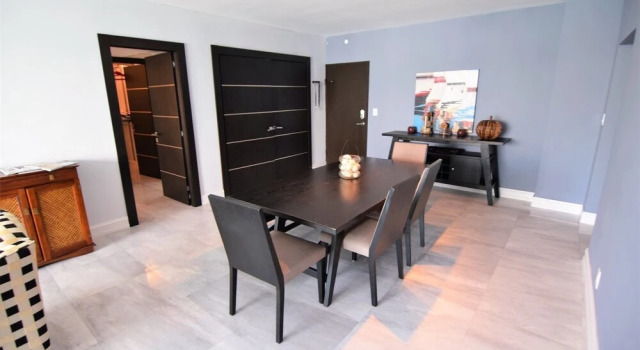 Spectacular Ocean View -  2 Beds + 2 Baths On The Beach, Забронировать Дом для отпуска Коттеджи Голливуд-Бич, Коттедж