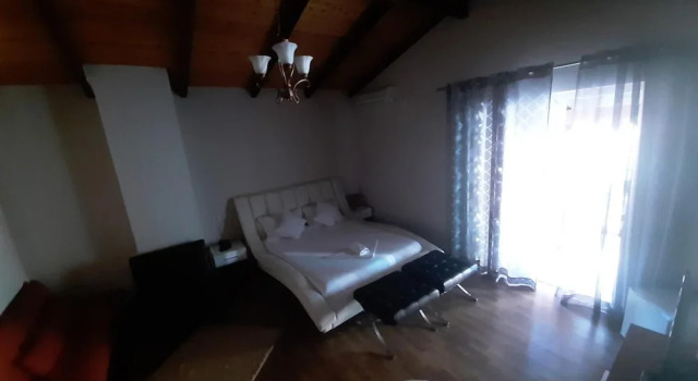 Hotel Bylis