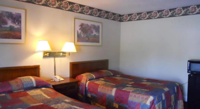 Двухместный номер Standard Cascades Motel - Chattanooga