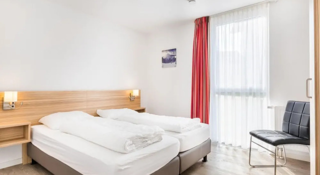 Апартаменты Spacious, Modern Apartment Near the Centre