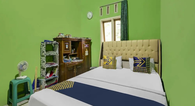 Camera Economy OYO Homes 91153 Desa Wisata Kawasen