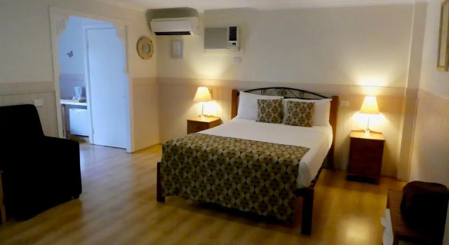 Lagoon Pocket Bed and Breakfast, Buchen Sie Hotel Hotels in Queensland mit Parkplatz, Parkplätze