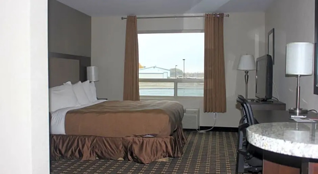 Двухместный люкс Western Star Inn & Suites Esterhazy