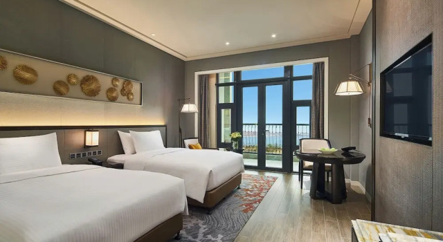 Двухместный номер Superior с балконом и с видом на море Steigenberger Hotel Qingdao