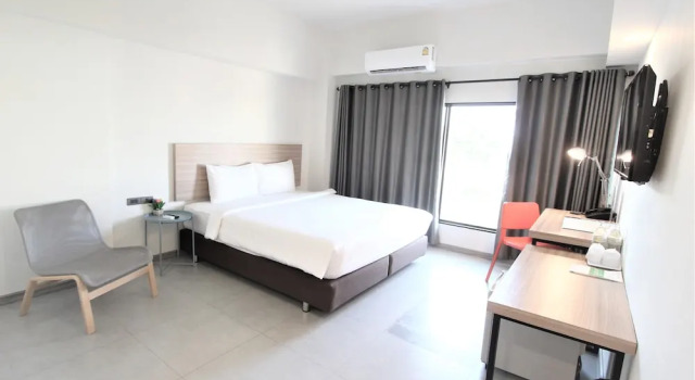 M Grand Hotel Roiet, Buchen Sie Hotel Roi Et 