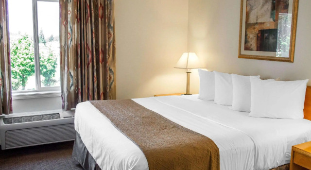 Люкс c 1 комнатой Quality Inn & Suites Longview Kelso