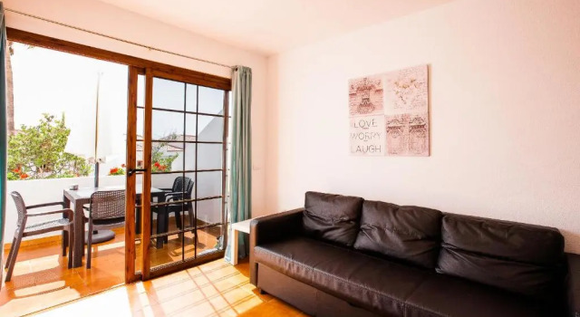 Apartment Avenida de Los Pueblos 16, Забронировать Апартаменты/квартира Отели Канарских островов с бассейном, Бассейн
