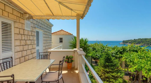 Апартаменты с 2 комнатами с видом на море Villa and Apartments Milos