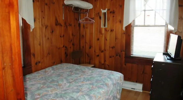 Четырёхместный коттедж Premium с 2 комнатами Channel Watefront Cottages